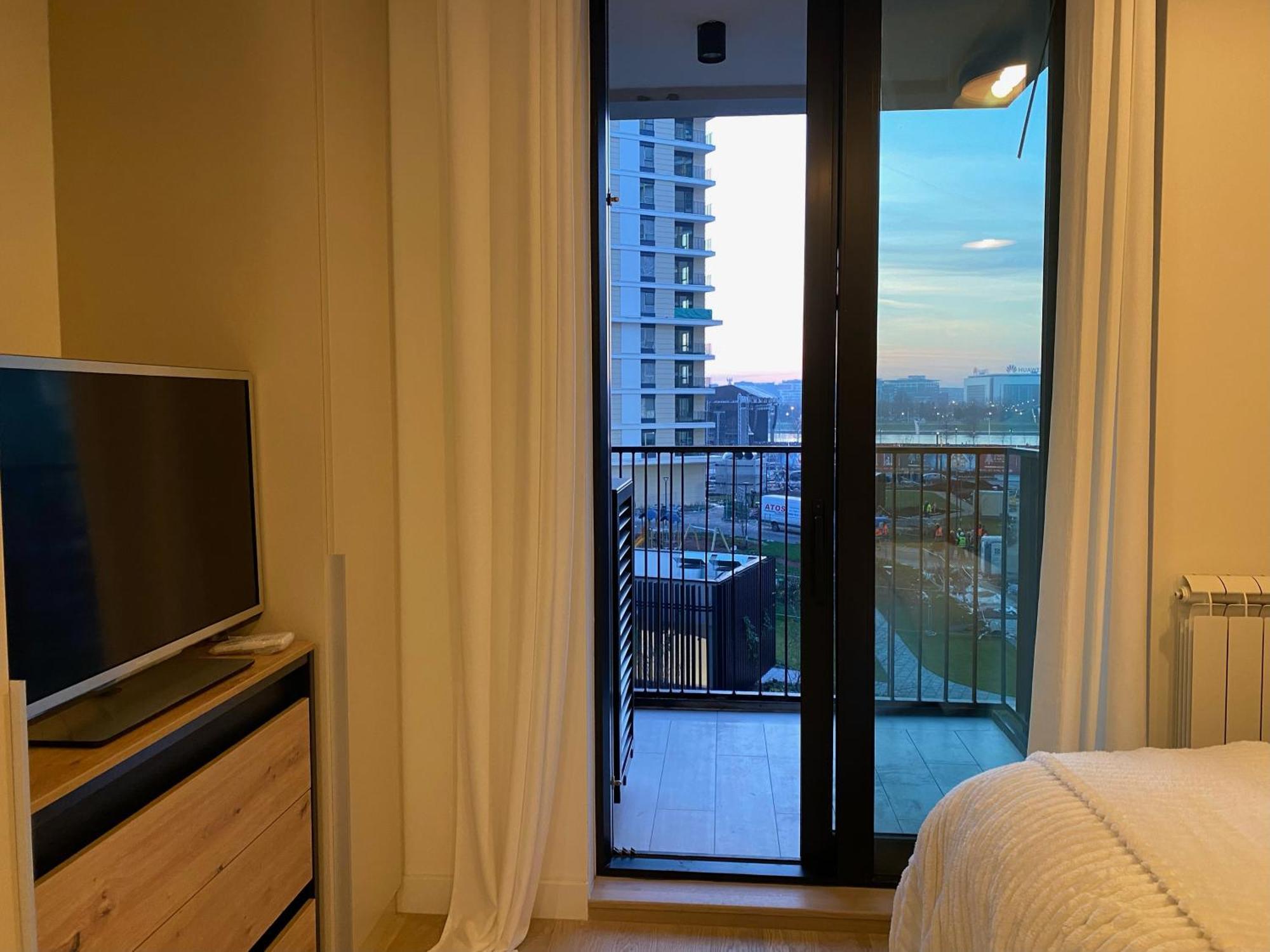 Waterfront Residences - Na Vodi Daire *